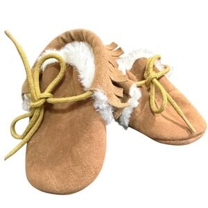 Unbranded Tan Faux Suede Fringe Moccasin Booties with Faux Fur Lining Kids